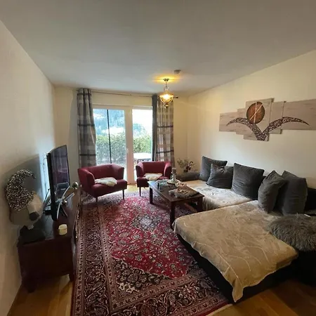 In - Biyan 111 Kaprun